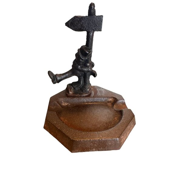 Vintage cast iron ashtray‎ Similar to Singing in the Rain made in Japan - Picture 1 of 8